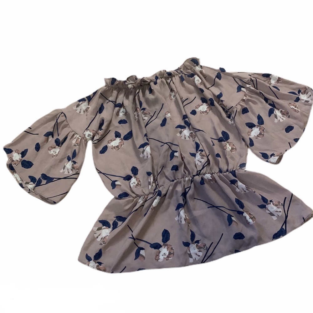 NWT Say What? Floral Blouse